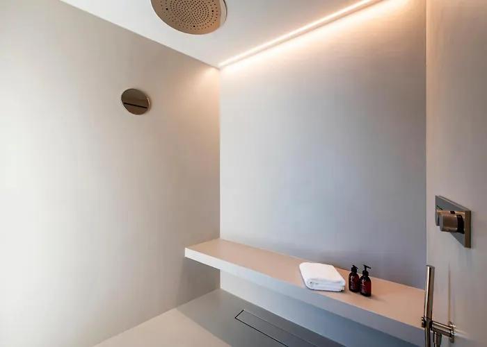 Osee Di וילה סלה קומצ'ינה